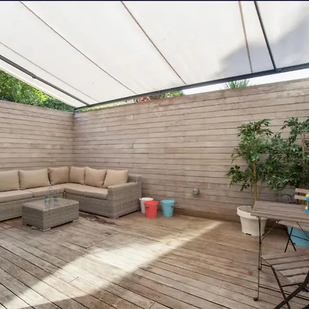 Lovely & Central 2bd House -